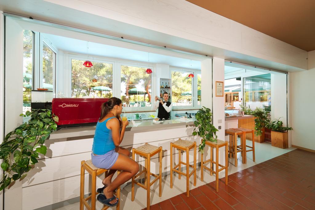 Hotel Kyrie Isole Tremiti 산도미노 외부 사진