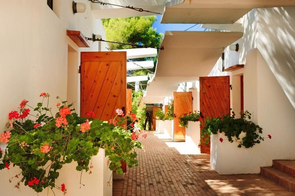Hotel Kyrie Isole Tremiti 산도미노 외부 사진