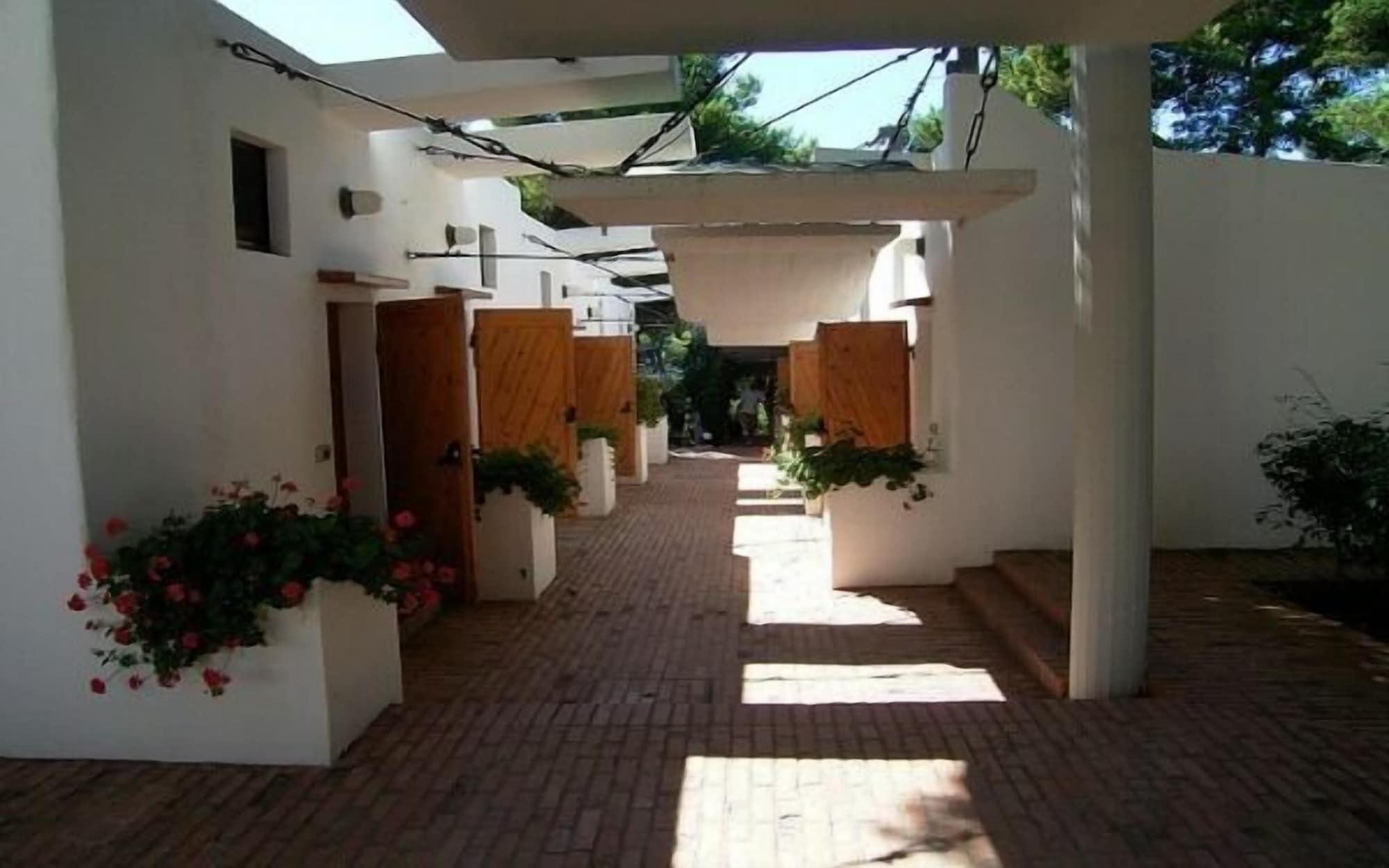 Hotel Kyrie Isole Tremiti 산도미노 외부 사진